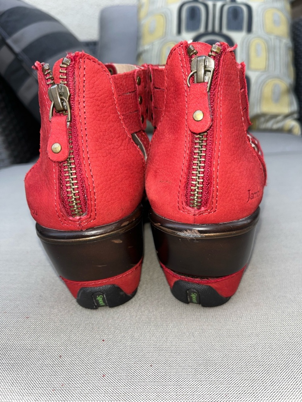 Jambu Red Strappy Studded Gladiator wedges sandals 👡 - Picture 7 of 12